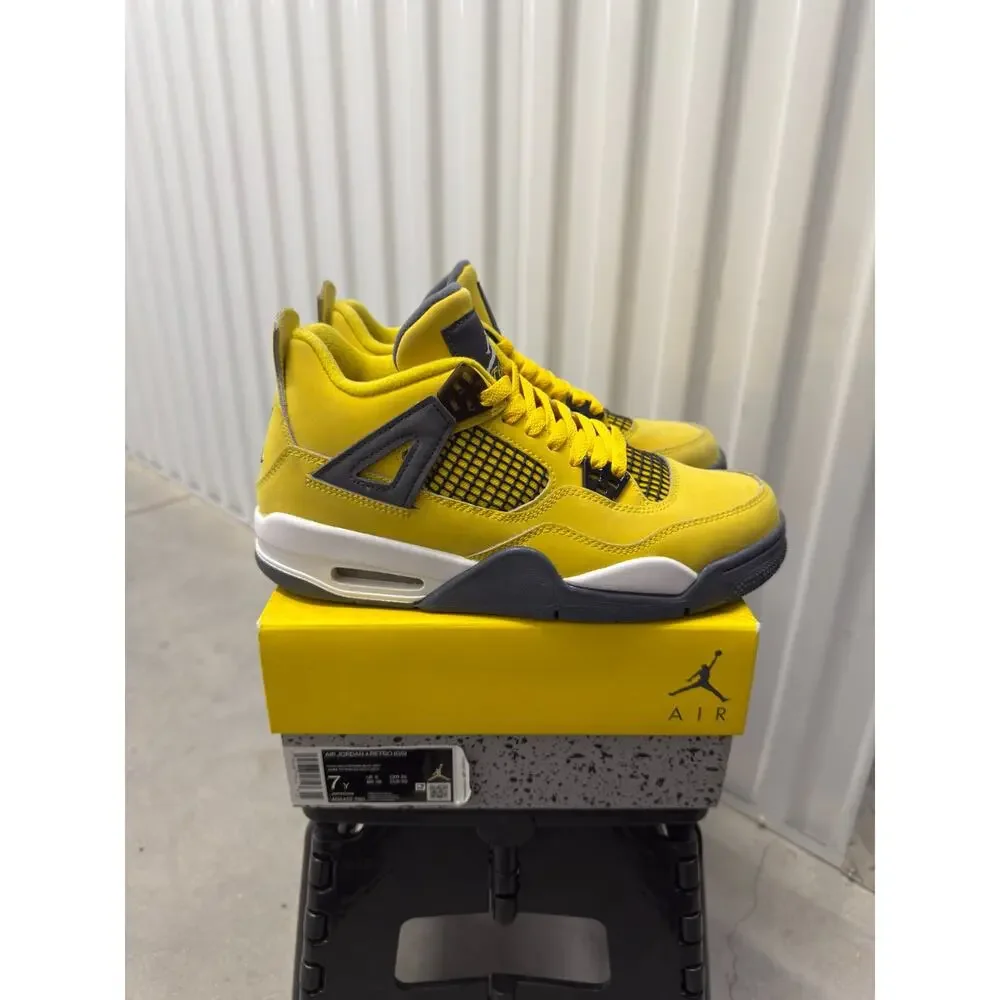 Jordan size 7y